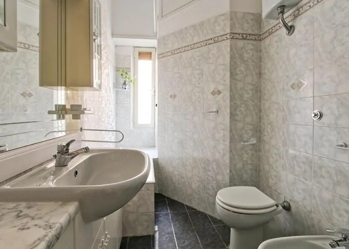 Large & Quiet In Monteverde *